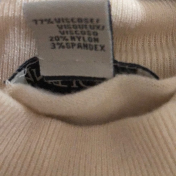 Antigua top - Picture 9 of 9